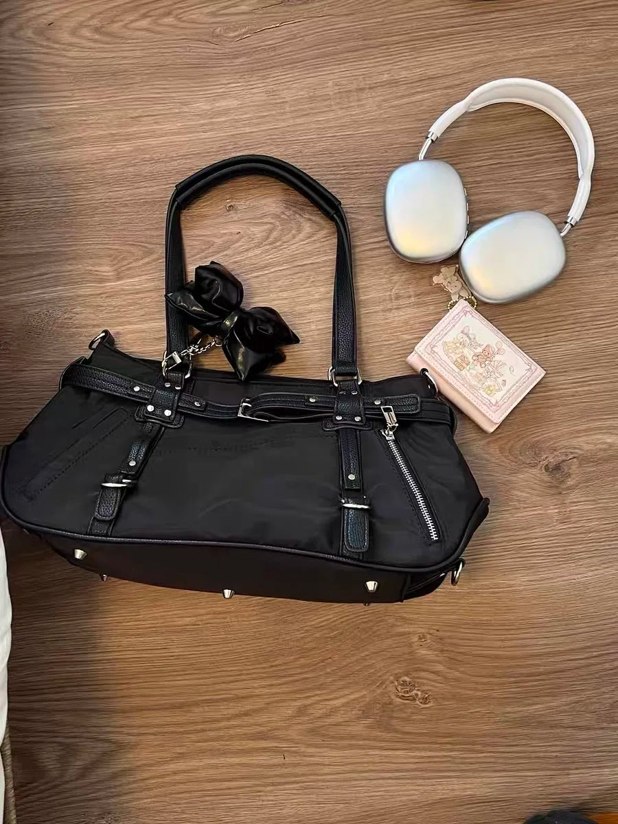 Large Capaci Retro Motorcycle Y2K Spicy Girl Tote Bag Rivet Decorated Single oulder Slant Cross Bag Faionable Trendy