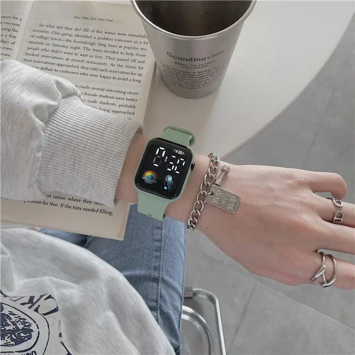 Fashion LED Sports Watches Digital Watch Men Pink Electronic Wristwatches Casual Silicone Montre Femme Relojs Para Mujer