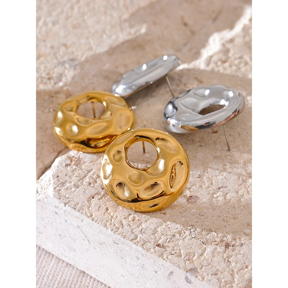 Elysium  New Hammer Stainless Steel Metal Round Hollow Stud Earrings for Women Individualistic Versatile Jewelry Waterproof Gift