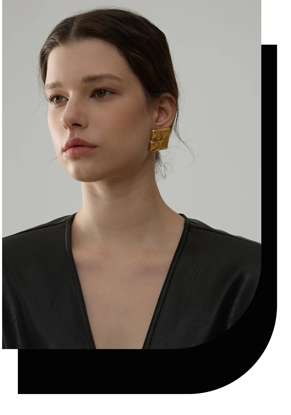 Elysium New Fashion 316L Stainless Steel Square Stud Earrings Charm Metal Texture 18K Gold Plated Waterproof Statement Jewelry