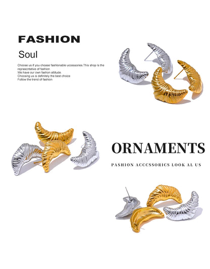 Elysium Stainless Steel Croissant Moon Stud Earrings for Women Anti Allergy Metal Charm Popular Jewelry 18K Gold PVD Plated