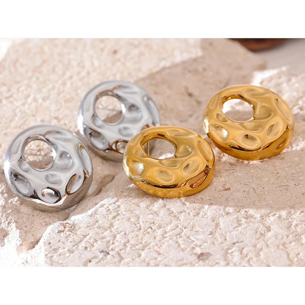Elysium  New Hammer Stainless Steel Metal Round Hollow Stud Earrings for Women Individualistic Versatile Jewelry Waterproof Gift