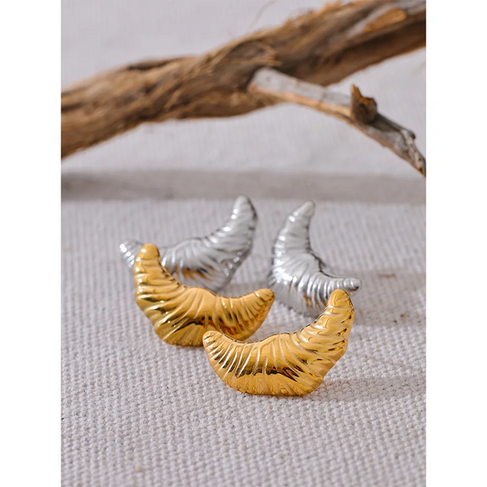 Elysium Stainless Steel Croissant Moon Stud Earrings for Women Anti Allergy Metal Charm Popular Jewelry 18K Gold PVD Plated