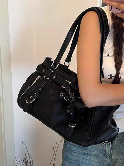 Large Capaci Retro Motorcycle Y2K Spicy Girl Tote Bag Rivet Decorated Single oulder Slant Cross Bag Faionable Trendy