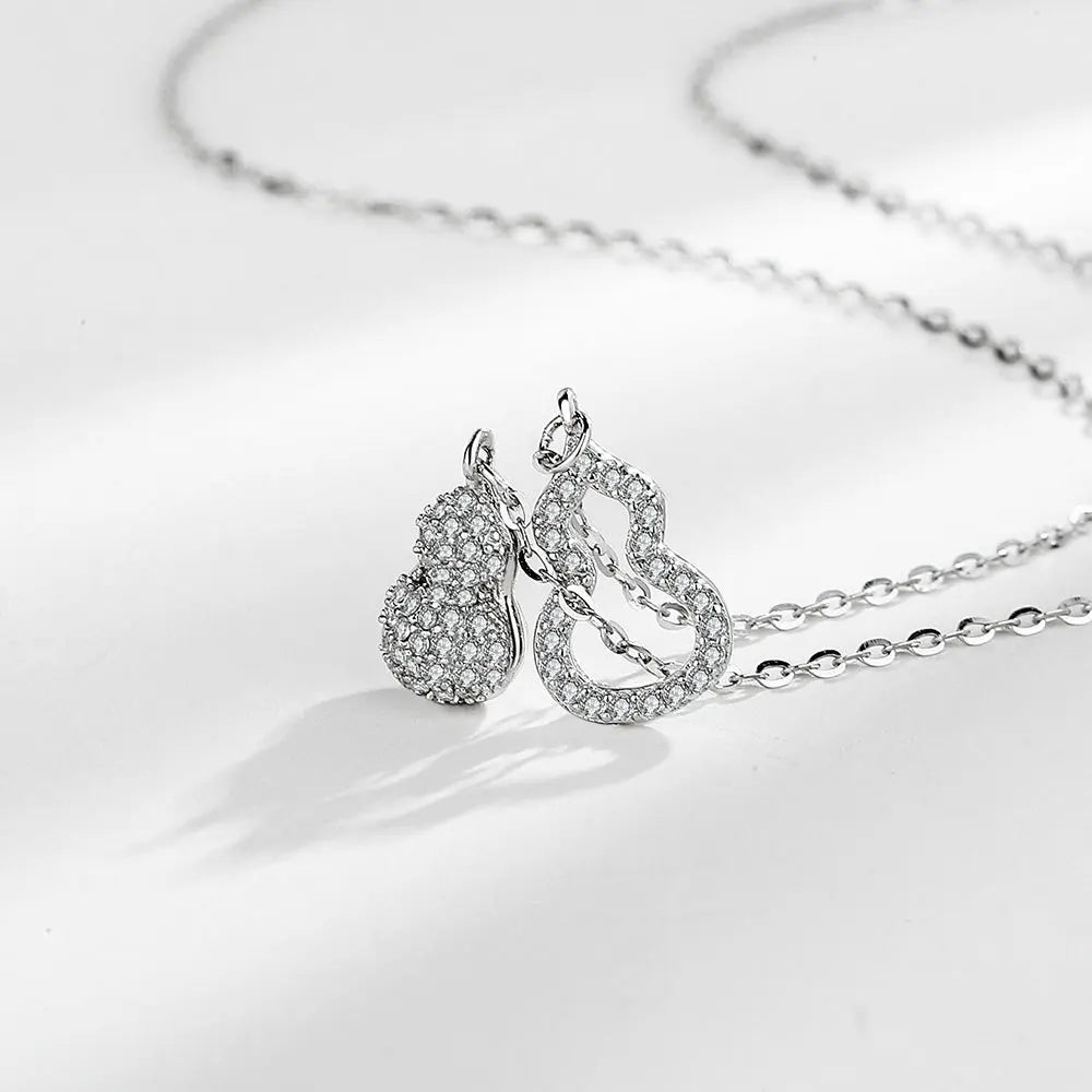 925 Sterling Silver Big Color Stone Pendant Chain Light Crystal Necklace for Women Excellent Jewelry Collarbone Chain 7355