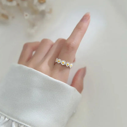 Fashion Vintage Daisy Flower Rings For Women Style Adjustable Opening Finger Ring Bride Wedding Engagement Statement Jewelry