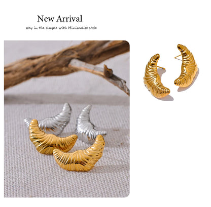 Elysium Stainless Steel Croissant Moon Stud Earrings for Women Anti Allergy Metal Charm Popular Jewelry 18K Gold PVD Plated